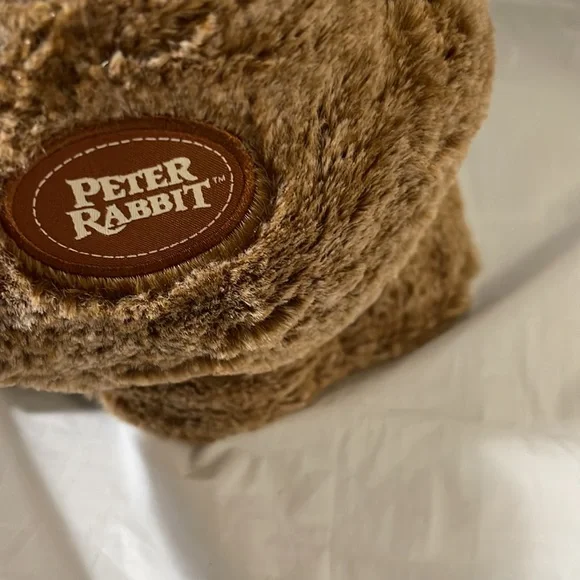 Peter Rabbit 2 ft tall tall plush toy - Picture 4 of 6